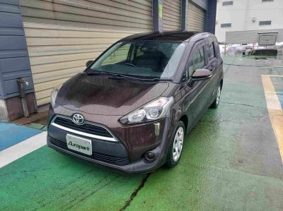 �V�G���^�@�V�����Îԁ@7�l�����߸ġ�����STOP�t1.5L�ݼ�݂�CVT�ŔR���20.2km/L!�㋉��ڰ�ނ�G�Ł�������è�ݽ��������ܰ�ײ���ޱ�����ذ&�߯������������AC���v���ñ�ݸނق���߼�݂́���ذ����پ��TV���ޯ���ׁ�ETC�Ȃǂ��t���Ă��܂�!