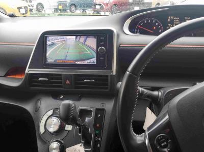 �V�G���^�@�V�����Îԁ@7�l�����߸ġ�����STOP�t1.5L�ݼ�݂�CVT�ŔR���20.2km/L!�㋉��ڰ�ނ�G�Ł�������è�ݽ��������ܰ�ײ���ޱ�����ذ&�߯������������AC���v���ñ�ݸނق���߼�݂́���ذ����پ��TV���ޯ���ׁ�ETC�Ȃǂ��t���Ă��܂�!