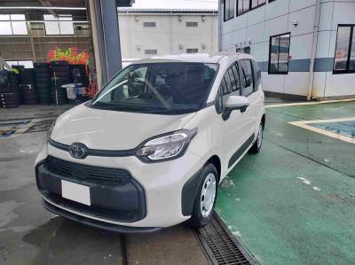 �V�G���^�@�V�����Îԁ@R4�N8������������ݼޡ4WD��ʲ��د�ނ�7�l������ߡ1.5L�ݼ��&Ӱ����CVT�ŔR���WLTC25.3km/L!�����́�������è�ݽ(ڰ�ް�ٰ��)��������ܰ�ײ���ޱ��LEDͯ��ײā����ذ&�߯������������AC��8�����ށ��ޯ���ׁ�ETC�ق���߼�݂́��پ��TV���t���Ă��܂�!