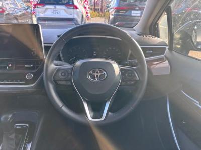 �J���[���@�V�����Îԁ@R4�N10����ϲ��݂�ʲ��د�޼��т����Ǥ1.8L�ݼ��&CVT�ŔR��WLTC30.2km/L�Ɍ��㡑����́�8�������پ��TV���ޯ���ׁ���ײ�޼���׽��������è�ݽ�����ؼު��C�Ű��LEDͯ��ײā���Ĵ��݁����ذ&�߯�����������߼�݂́�ETC���t���Ă��܂��B