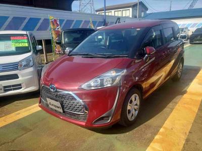 �V�G���^�@�V�����Îԁ@�l�C��ʲ��د��X��7�l���H30�N9����ϲ��݂Ō���^�ɂȂ�����̪����ύX�1.5L�ݼ�݂�Ӱ����CVT�ŔR���WLTC22.8km/L!������́���ܰ�ײ���ޱ����Ĵ��݁����è���Ұ���Ȃǂ̑����߼�݂́�������è�ݽ(ڰ�ް��ڰ�)�����ذ&�߯�����ā���ذ����پ��TV�������ިP(�ޯ���ץ����ٽ���)��ETC���t���Ă��܂�!