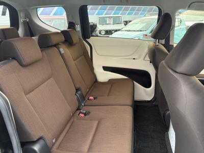 VG^@VÎԁ@1.5Lݼ݂ӰʲدގԂŤR27.2km/L!7lŏ㋉ڰނőéܰײޱذ&߯Ĵ݁vñݸނق߼݂́èݽ(ڰްڰ)ذپTV&ޯׁETC100VdȂǂtĂ܂B