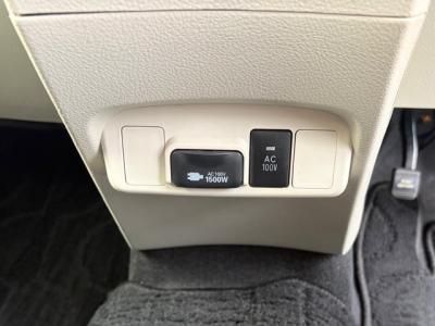 VG^@VÎԁ@1.5Lݼ݂ӰʲدގԂŤR27.2km/L!7lŏ㋉ڰނőéܰײޱذ&߯Ĵ݁vñݸނق߼݂́èݽ(ڰްڰ)ذپTV&ޯׁETC100VdȂǂtĂ܂B