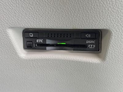 VG^@VÎԁ@1.5Lݼ݂ӰʲدގԂŤR27.2km/L!7lŏ㋉ڰނőéܰײޱذ&߯Ĵ݁vñݸނق߼݂́èݽ(ڰްڰ)ذپTV&ޯׁETC100VdȂǂtĂ܂B