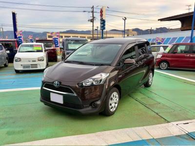 VG^@VÎԁ@1.5Lݼ݂ӰʲدގԂŤR27.2km/L!7lŏ㋉ڰނőéܰײޱذ&߯Ĵ݁vñݸނق߼݂́èݽ(ڰްڰ)ذپTV&ޯׁETC100VdȂǂtĂ܂B