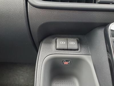 VG^@VÎԁ@R4N8ݼޡʲدނ7lߡ1.5Lݼ&ӰCVTŔRWLTC28.2km/L!́èݽ(ڰްٰ)ܰײޱLEDͯײāذ&߯āACق߼݂́10.1پTVDVDȂǂ𑕔