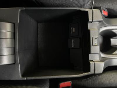 �J���[���c�[�����O�@�V�����Îԁ@ʲ��د�����ق�1.8L�ݼ��&Ӱ����CVT�ŔR��26.8km/L���T���è�ݽ(ڰ�ް��ڰ��ڰ�ް�ٰ��)��LEDͯ��ײā����ذ&�߯�����������AC���ި���ڲ���ި��ق���߼�݂́���ذ���
��ETC���t���Ă��܂��