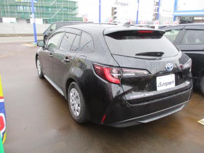 �J���[���c�[�����O�@�V�����Îԁ@R4�N10����ϲ��݂�ʲ��د�޼��т����ǂ��1.8L�ݼ��&CVT�̔R���WLTC29.3km/L�Ɍ������ٸ�ڰ�ނ�G�ɂ́���ذ����پ��TV&�ޯ���ׁ�T���è�ݽ(ڰ�ް�ٰ��)��LEDͯ��ײā����AC�����ذ&�߯�����ā����Ĳ�ETC����ײ�޼���׽�Ȃǂ̂ق���߼�݂́�10.5����ި���ڲ�Ȃǂ𑕔�!