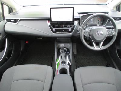 �J���[���c�[�����O�@�V�����Îԁ@R4�N10����ϲ��݂�ʲ��د�޼��т����ǂ��1.8L�ݼ��&CVT�̔R���WLTC29.3km/L�Ɍ������ٸ�ڰ�ނ�G�ɂ́���ذ����پ��TV&�ޯ���ׁ�T���è�ݽ(ڰ�ް�ٰ��)��LEDͯ��ײā����AC�����ذ&�߯�����ā����Ĳ�ETC����ײ�޼���׽�Ȃǂ̂ق���߼�݂́�10.5����ި���ڲ�Ȃǂ𑕔�!