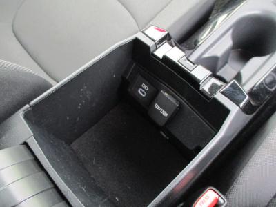 �J���[���c�[�����O�@�V�����Îԁ@R4�N10����ϲ��݂�ʲ��د�޼��т����ǂ��1.8L�ݼ��&CVT�̔R���WLTC29.3km/L�Ɍ������ٸ�ڰ�ނ�G�ɂ́���ذ����پ��TV&�ޯ���ׁ�T���è�ݽ(ڰ�ް�ٰ��)��LEDͯ��ײā����AC�����ذ&�߯�����ā����Ĳ�ETC����ײ�޼���׽�Ȃǂ̂ق���߼�݂́�10.5����ި���ڲ�Ȃǂ𑕔�!