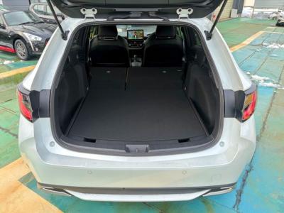 �J���[���c�[�����O�@�V�����Îԁ@��174����449cm��3���ްܺ�ݡR4�N10����ϲ��݂�ʲ��د�޼��т����ǂ��1.8L�ݼ��&CVT�ŔR��27.3km/L�Ɍ��㡍ŏ㋉��ڰ�ނŁ�T���è�ݽ(ڰ�ް�ٰ��)��LEDͯ��ײā���ʰ�ڻް��ā�17�����Ё�ү����������ذ&�߯�����ā����AC���ޯ���ׁ�ETC�����ں�ق���߼�݂́�10.5�������پ��TV�t���