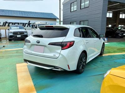 �J���[���c�[�����O�@�V�����Îԁ@��174����449cm��3���ްܺ�ݡR4�N10����ϲ��݂�ʲ��د�޼��т����ǂ��1.8L�ݼ��&CVT�ŔR��27.3km/L�Ɍ��㡍ŏ㋉��ڰ�ނŁ�T���è�ݽ(ڰ�ް�ٰ��)��LEDͯ��ײā���ʰ�ڻް��ā�17�����Ё�ү����������ذ&�߯�����ā����AC���ޯ���ׁ�ETC�����ں�ق���߼�݂́�10.5�������پ��TV�t���