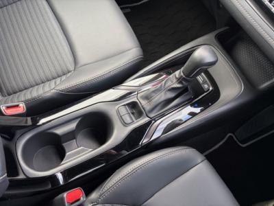 �J���[���c�[�����O�@�V�����Îԁ@��174����449cm��3���ް���ޡR4�N10����ϲ��݂�ʲ��د�޼��т����ǂ��1.8L�ݼ��&CVT�ŔR��27.3km/L�Ɍ��㡍ŏ㋉��ڰ�ނŁ�8�������پ��TV���ޯ���ׁ�T���è�ݽ(ڰ�ް�ٰ��)��LEDͯ��ײā���ʰ�ڻް��ā�17�����ڰ��Ё�ү����������ذ&�߯�����ā����AC��ETC�����ں�ق���߼�݂́�ϯ�&�ޱ�޲�ް�t���