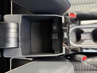 �J���[���c�[�����O�@�V�����Îԁ@��174����449cm��3���ް���ޡR4�N10����ϲ��݂�ʲ��د�޼��т����ǂ��1.8L�ݼ��&CVT�ŔR��27.3km/L�Ɍ��㡍ŏ㋉��ڰ�ނŁ�8�������پ��TV���ޯ���ׁ�T���è�ݽ(ڰ�ް�ٰ��)��LEDͯ��ײā���ʰ�ڻް��ā�17�����ڰ��Ё�ү����������ذ&�߯�����ā����AC��ETC�����ں�ق���߼�݂́�ϯ�&�ޱ�޲�ް�t���