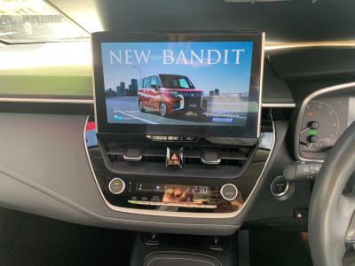 J[c[O@VÎԁ@R4N10ϲ݂ʲد޼тǂ1.8Lݼ&CVT̔RWLTC29.3km/LɌٸڰނGɂ́ذپTV&ޯׁTèݽ(ڰްٰ)LEDͯײāACذ&߯āĲETCײ޼׽Ȃǂ̂ق߼݂́10.5ިڲļ&˰ЊOЂȂǂ𑕔!