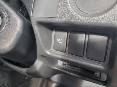 �n�C�G�[�X�u�@�V�����Îԁ@H29�N11����ϲŰ��ݼނŐV�^2.8L�ި�������޴ݼ�݂�6��AT�𓋍ڡ�l�C��6�l���5�ޱ���߂ő����́�������è�ݽ(ڰ�ް��ڰ�����ʲ�ްѓ�)�����݁���ڽ����ܰ����ނق���߼�݂́���ذ����پ��TV���Խײ�ޑ������ϯā��ޱ�޲�ް���t���Ă��܂�!