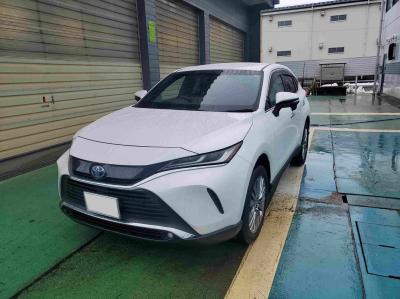 �n���A�[�n�C�u���b�h�@�V�����Îԁ@�㋉��ڰ�ނ�ʲ��د�ނŔR��WLTC22.3km/L������́�������è�ݽ(ڰ�ް�ٰ��)��ʰ�ڻް��ܰ��ā����ذ��LEDͯ��ײā��ر�ݽ�Ű���޼��ٲ�Ű�װ(���ں�t)��12.3�������پ��TV��JBL����ށ���ܰ�ޯ��ޱ��ETC��19�����Ђق���߼�݂́�ϯ�&�ޱ�޲�ް�Ȃǂ𑕔��