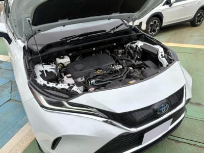 �n���A�[�n�C�u���b�h�@�V�����Îԁ@�㋉��ڰ�ނ�ʲ��د�ނŔR��WLTC22.3km/L������́�������è�ݽ(ڰ�ް�ٰ��)��ʰ�ڻް��ܰ��ā����ذ��LEDͯ��ײā��ر�ݽ�Ű���޼��ٲ�Ű�װ(���ں�t)��12.3�������پ��TV��JBL����ށ���ܰ�ޯ��ޱ��ETC��19�����Ђق���߼�݂́�ϯ�&�ޱ�޲�ް�Ȃǂ𑕔��