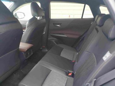 �n���A�[�n�C�u���b�h�@�V�����Îԁ@�㋉��ڰ�ނ�ʲ��د�ނŔR��WLTC22.3km/L������́�������è�ݽ(ڰ�ް�ٰ��)��ʰ�ڻް��ܰ��ā����ذ��LEDͯ��ײā��ر�ݽ�Ű���޼��ٲ�Ű�װ(���ں�t)��12.3�������پ��TV��JBL����ށ���ܰ�ޯ��ޱ��ETC��19�����Ђق���߼�݂́�ϯ�&�ޱ�޲�ް�Ȃǂ𑕔��