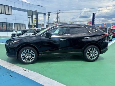 �n���A�[�n�C�u���b�h�@�V�����Îԁ@R2�N6���ɏo��4��ڡʲ��د�ނŔR��WLTC22.3km/L�R4�N10����ϲ��݂ŏ㋉��ڰ�ނ�Z�ɂ́�12.3�������پ��TV���̗p�����ق���������è�ݽ(ڰ�ް��ڰ��ڰ�ް�ٰ��)�����ذ&�߯�����ā�LEDͯ��ײ�&̫�ށ�18�����Ё�F��ܰ��ā��ر�ݽ�Ű���޼��ٲ�Ű�װ(���ں�t)����ܰ�ޯ��ޱ���ޯ���וt���