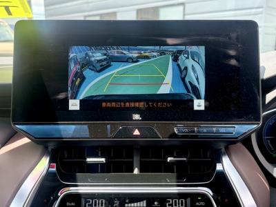 �n���A�[�n�C�u���b�h�@�V�����Îԁ@R2�N6���ɏo��4��ڡʲ��د�ނŔR��WLTC22.3km/L�R4�N10����ϲ��݂ŏ㋉��ڰ�ނ�Z�ɂ́�12.3�������پ��TV���̗p�����ق���������è�ݽ(ڰ�ް��ڰ��ڰ�ް�ٰ��)�����ذ&�߯�����ā�LEDͯ��ײ�&̫�ށ�18�����Ё�F��ܰ��ā��ر�ݽ�Ű���޼��ٲ�Ű�װ(���ں�t)����ܰ�ޯ��ޱ���ޯ���וt���