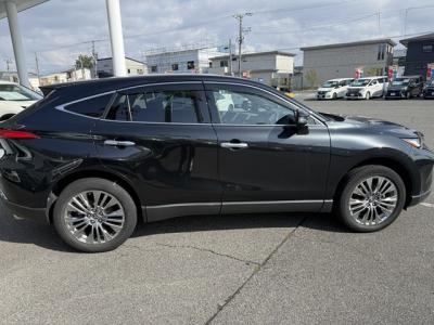 �n���A�[�n�C�u���b�h�@�V�����Îԁ@4WDʲ��د�ނŔR���WLTC21.6km/L��ŏ㋉��ڰ�ނŁ�������è�ݽ(ڰ�ް�ٰ��)�����ذ��LEDͯ��ײā��ر�ݽ�Ű���޼��ٲ�Ű�װ(���ں�t)��12.3�������پ��TV��JBL����ށ�ETC��19�����Ё����vF��ܰ���(��g������)�������˰������ܰ�ޯ��ޱ����߼�݂́������360����וt��!