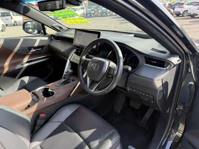 �n���A�[�n�C�u���b�h�@�V�����Îԁ@4WDʲ��د�ނŔR���WLTC21.6km/L��ŏ㋉��ڰ�ނŁ�������è�ݽ(ڰ�ް�ٰ��)�����ذ��LEDͯ��ײā��ر�ݽ�Ű���޼��ٲ�Ű�װ(���ں�t)��12.3�������پ��TV��JBL����ށ�ETC��19�����Ё����vF��ܰ���(��g������)�������˰������ܰ�ޯ��ޱ����߼�݂́������360����וt��!