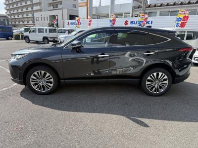 �n���A�[�n�C�u���b�h�@�V�����Îԁ@4WDʲ��د�ނŔR���WLTC21.6km/L��ŏ㋉��ڰ�ނŁ�������è�ݽ(ڰ�ް�ٰ��)�����ذ��LEDͯ��ײā��ر�ݽ�Ű���޼��ٲ�Ű�װ(���ں�t)��12.3�������پ��TV��JBL����ށ�ETC��19�����Ё����vF��ܰ���(��g������)�������˰������ܰ�ޯ��ޱ����߼�݂́������360����וt��!