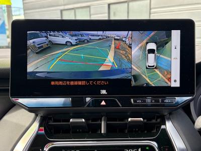 �n���A�[�n�C�u���b�h�@�V�����Îԁ@�㋉��ڰ�ނ�ʲ��د��Z�ŔR��WLTC21.6km/L������́�������è�ݽ(ڰ�ް�ٰ��)��ʰ�ڻް��ܰ��ā����ذ��LEDͯ��ײā��ر�ݽ�Ű���޼��ٲ�Ű�װ(���ں�t)��12.3�������پ��TV��JBL����ށ�ETC��19�����Ё���ײ��޽�߯������ق���߼�݂́�����Я��ޭ������Ȃǂ��t���Ă��܂�!