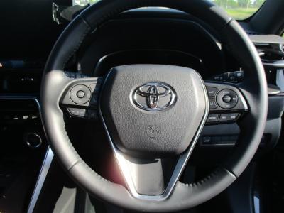 �n���A�[�n�C�u���b�h�@�V�����Îԁ@R2�N6���ɏo��4����ر��ʲ��د�ނŔR��WLTC22.3km/L���ٸ�ڰ�ނ�G�ɂ́�������è�ݽ(ڰ�ް��ڰ��ڰ�ް�ٰ��)�����ذ&�߯�����ā�LEDͯ��ײ�&̫�ށ�18�����Ё�F��ܰ��ā��ر�ݽ�Ű���޼��ٲ�Ű�װ(���ں�t)����ܰ�ޯ��ޱ������پ��TV���ޯ���ׁ�ETC2.0�ق���߼�݂́�12.3����ި���ڲ�Ȃǂ𑕔��