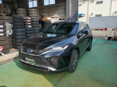 �n���A�[�n�C�u���b�h�@�V�����Îԁ@R2�N6���ɏo��4����ر��ʲ��د�ނŔR��WLTC22.3km/L���ٸ�ڰ�ނ�G�ɂ́�������è�ݽ(ڰ�ް��ڰ��ڰ�ް�ٰ��)�����ذ&�߯�����ā�LEDͯ��ײ�&̫�ށ�18�����Ё�F��ܰ��ā��ر�ݽ�Ű���޼��ٲ�Ű�װ(���ں�t)����ܰ�ޯ��ޱ������پ��TV���ޯ���ׁ�ETC2.0�ق���߼�݂́�12.3����ި���ڲ�Ȃǂ𑕔��