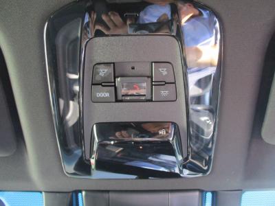 �n���A�[�n�C�u���b�h�@�V�����Îԁ@R2�N6���ɏo��4����ر��ʲ��د�ނŔR��WLTC22.3km/L���ٸ�ڰ�ނ�G�ɂ́�������è�ݽ(ڰ�ް��ڰ��ڰ�ް�ٰ��)�����ذ&�߯�����ā�LEDͯ��ײ�&̫�ށ�18�����Ё�F��ܰ��ā��ر�ݽ�Ű���޼��ٲ�Ű�װ(���ں�t)����ܰ�ޯ��ޱ������پ��TV���ޯ���ׁ�ETC2.0�ق���߼�݂́�12.3����ި���ڲ�Ȃǂ𑕔��