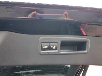 �n���A�[�n�C�u���b�h�@�V�����Îԁ@R2�N6���ɏo��4����ر�����ٸ�ڰ�ނ�G�ɂ́�������è�ݽ(ڰ�ް��ڰ��ڰ�ް�ٰ��)�����ذ&�߯�����ā�LEDͯ��ײ�&̫�ށ�18�����Ё�F��ܰ��ā��ر�ݽ�Ű���޼��ٲ�Ű�װ(���ں�t)����ܰ�ޯ��ޱ������پ��TV���ޯ���ׁ�ETC�ق���߼�݂́�12.3����ި���ڲ��ϯ�&�ޱ�޲�ް�Ȃǂ𑕔�����s�킸��3000km!