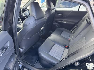 �n���A�[�n�C�u���b�h�@�V�����Îԁ@�㋉��ڰ�ނ�ʲ��د��Z�ŔR��WLTC21.6km/L������́�������è�ݽ(ڰ�ް�ٰ��)��ʰ�ڻް��ܰ��ā����ذ��LEDͯ��ײā��ر�ݽ�Ű���޼��ٲ�Ű�װ(���ں�t)��12.3�������پ��TV��JBL����ށ�ETC��19�����Ё���ײ��޽�߯������ق���߼�݂́�����n�d�l(ܲ�߰�ޱ���)�Ȃǂ��t���Ă��܂�!