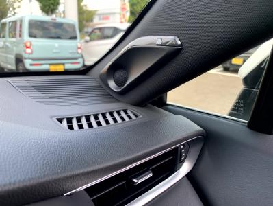 �n���A�[�n�C�u���b�h�@�V�����Îԁ@4WDʲ��د�ނŔR���WLTC21.6km/L��ŏ㋉��ڰ�ނŁ�������è�ݽ(ڰ�ް�ٰ��)�����ذ��LEDͯ��ײā��ر�ݽ�Ű���޼��ٲ�Ű�װ(���ں�t)��12.3�������پ��TV��JBL����ށ�ETC��19�����Ё����vF��ܰ���(��g������)�������˰������ܰ�ޯ��ޱ����߼�݂́�ϯ�&�ޱ�޲�ް��TV��ĕt��!
