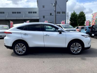 �n���A�[�n�C�u���b�h�@�V�����Îԁ@4WDʲ��د�ނŔR���WLTC21.6km/L��ŏ㋉��ڰ�ނŁ�������è�ݽ(ڰ�ް�ٰ��)�����ذ��LEDͯ��ײā��ر�ݽ�Ű���޼��ٲ�Ű�װ(���ں�t)��12.3�������پ��TV��JBL����ށ�ETC��19�����Ё����vF��ܰ���(��g������)�������˰������ܰ�ޯ��ޱ����߼�݂́�ϯ�&�ޱ�޲�ް��TV��ĕt��!