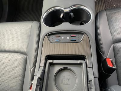 �n���A�[�n�C�u���b�h�@�V�����Îԁ@�ŏ㋉��ڰ�ނ�ʲ��د�ނŔR��WLTC22.3km/L������́�������è�ݽ(ڰ�ް�ٰ��)�����ذ��LEDͯ��ײā��ر�ݽ�Ű���޼��ٲ�Ű�װ(���ں�t)��12.3�������پ��TV��JBL����ށ�ETC��19�����Ё����vF��ܰ���(��g����t)�������˰������ܰ�ޯ��ޱ�ق���߼�݂́���ٰ́�360����וt��!