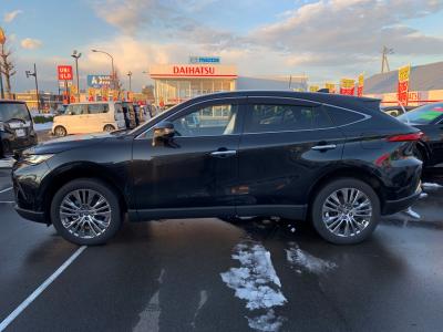 �n���A�[�n�C�u���b�h�@�V�����Îԁ@�ŏ㋉��ڰ�ނ�ʲ��د�ނŔR��WLTC22.3km/L������́�������è�ݽ(ڰ�ް�ٰ��)�����ذ��LEDͯ��ײā��ر�ݽ�Ű���޼��ٲ�Ű�װ(���ں�t)��12.3�������پ��TV��JBL����ށ�ETC��19�����Ё����vF��ܰ���(��g����t)�������˰������ܰ�ޯ��ޱ�ق���߼�݂́���ٰ́�360����וt��!