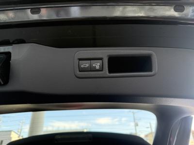 �n���A�[�n�C�u���b�h�@�V�����Îԁ@R2�N6���ɏo��4����ر��ʲ��د�ނŔR��WLTC22.3km/L���ٸ�ڰ�ނ�G�ɂ́�������è�ݽ(ڰ�ް��ڰ��ڰ�ް�ٰ��)�����ذ&�߯�����ā�LEDͯ��ײ�&̫�ށ�18�����Ё�F��ܰ��ā��ر�ݽ�Ű���޼��ٲ�Ű�װ(���ں�t)����ܰ�ޯ��ޱ��8�������پ��TV���ޯ���ׁ�ETC�Ȃǂ𑕔��