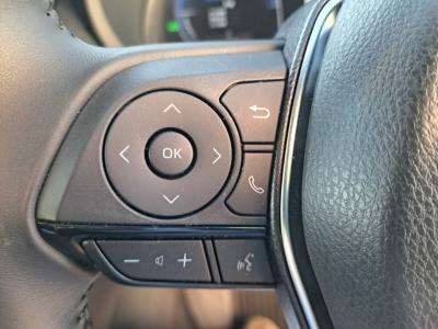 �n���A�[�n�C�u���b�h�@�V�����Îԁ@R2�N6���ɏo��4��ڡʲ��د�ނŔR��WLTC22.3km/L�R4�N10����ϲ��݂ŏ㋉��ڰ�ނ�Z�ɂ́�12.3�������پ��TV���̗p�����ق���������è�ݽ(ڰ�ް��ڰ��ڰ�ް�ٰ��)�����ذ&�߯�����ā�LEDͯ��ײ�&̫�ށ�18�����Ё�F��ܰ��ā��ر�ݽ�Ű���޼��ٲ�Ű�װ(���ں�t)����ܰ�ޯ��ޱ���ޯ���וt���