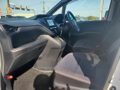 �m�A�@�V�����Îԁ@H29�N7����ϲŰ��ݼނŊO�ς�ύX������^�ɡ�����STOP��CVT�ŔR��16.0km/L�X�́�������è�ݽ(ڰ�ް��ڰ���)��������ܰ�ײ���ޱ��LEDͯ��ײā��ٰ�޺��۰ف���ڽ�ق���߼�݂́���ذ���1���TV���ޯ���ׁ�ETC���t���Ă��܂�!