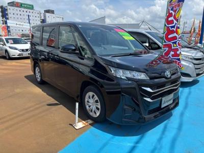 �m�A�@�V�����Îԁ@R4�N1������������ݼޡʲ��د�����قŔR���WLTC23.4km/L������́�LEDͯ��ײā�T���è�ݽ�ڰ�ް�ٰ��C�����ذ&�߯�����ā����AC�Ȃǂ̂ق���߼�݂́�������ܰ�ײ���ޱ12.5���~�Ȃǂ��t���Ă��܂��