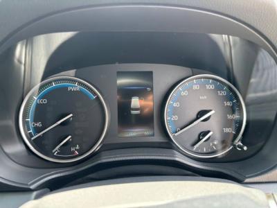 �m�A�@�V�����Îԁ@R4�N1������������ݼޡʲ��د�����قŔR���WLTC23.4km/L������́�LEDͯ��ײā�T���è�ݽ�ڰ�ް�ٰ��C�����ذ&�߯�����ā����AC�Ȃǂ̂ق���߼�݂́�������ܰ�ײ���ޱ12.5���~�Ȃǂ��t���Ă��܂��