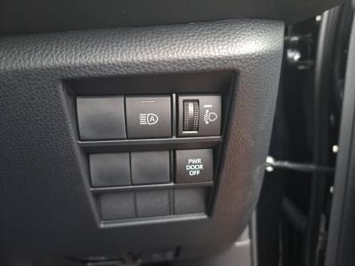 �m�A�@�V�����Îԁ@R4�N1������������ݼޡʲ��د�����قŔR��WLTC23.0km/L������́���ܰ�ײ���ޱ��T���è�ݽ�ڰ�ް�ٰ��C��LEDͯ��ײā�16�����Ё����ذ&�߯�����ĂȂǂ̂ق���߼�݂́�10.5�������پ��TVCDDVD&�ޯ����&ETC17.6���~���d���i�[���ް�ٽï��3.3���~�t��!