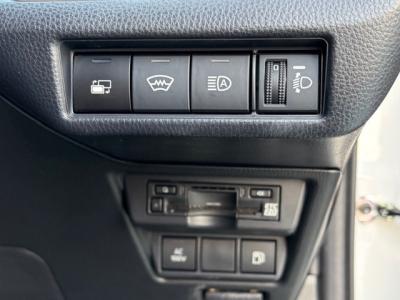 �v���E�X�@�V�����Îԁ@R5�N��5��ڂ���������ݼޡ�㋉����G�ɂ�2L�ݼ�ݓ��ڡ�O��Ӱ����4WD�̔R���WLTC26.7km/L������́�������è�ݽ(ڰ�ް��ڰ�&�ٰ��C)��8�������پ��TV���ޯ���ׁ�19�����Ё�F���˰����LEDͯ��ײā����AC�����ذ&�߯�����ā�����n(ܲ�߰�ޱ���)�ق���߼�݂́�ETC�t��!