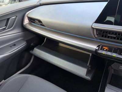 �v���E�X�@�V�����Îԁ@R5�N��5��ڂ���������ݼޡ�㋉����G�ɂ�2L�ݼ�ݓ��ڡ�O��Ӱ����4WD�̔R���WLTC26.7km/L������́�������è�ݽ(ڰ�ް��ڰ�&�ٰ��C)��8�������پ��TV���ޯ���ׁ�19�����Ё�F���˰����LEDͯ��ײā����AC�����ذ&�߯�����ā�����n(ܲ�߰�ޱ���)�ق���߼�݂́�ETC�t��!