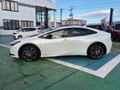 �v���E�X�@�V�����Îԁ@R5�N��5��ڂ���������ݼޡ�㋉����G�ɂ�2L�ݼ�ݓ��ڡ�O��Ӱ����4WD�̔R���WLTC26.7km/L������́�������è�ݽ(ڰ�ް��ڰ�&�ٰ��C)��8�������پ��TV���ޯ���ׁ�19�����Ё�F���˰����LEDͯ��ײā����AC�����ذ&�߯�����ā�����n(ܲ�߰�ޱ���)�ق���߼�݂́�ETC�t��!