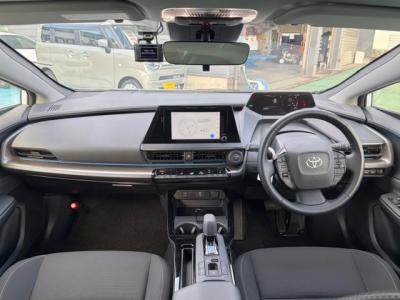 �v���E�X�@�V�����Îԁ@R5�N��5��ڂ���������ݼޡ�㋉����G�ɂ�2L�ݼ�ݓ��ڡ�O��Ӱ����4WD�̔R���WLTC26.7km/L������́�������è�ݽ(ڰ�ް��ڰ�&�ٰ��C)��8�������پ��TV���ޯ���ׁ�19�����Ё�F���˰����LEDͯ��ײā����AC�����ذ&�߯�����ā�����n(ܲ�߰�ޱ���)�ق���߼�݂́�ETC�t��!