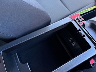 �v���E�X�@�V�����Îԁ@R5�N��5��ڂ���������ݼޡ������d�S�Ž��د�����޻޲ݡ1.8L�ݼ�݂�Ӱ���ŔR��͍X�ɗǂ��Ȃ�WLTC32.6km/L������́�������è�ݽ(ڰ�ް��ڰ�&�ٰ��C)��LEDͯ��ײā����AC�����ذ&�߯�����Ăق���߼�݂́�8�������پ��TV&�ޯ����&ETC22���~�����ں���۱ϯĕt��!