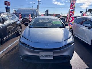 �v���E�X�@�V�����Îԁ@R5�N��5��ڂ���������ݼޡ������d�S�Ž��د�����޻޲ݡ1.8L�ݼ�݂�Ӱ���ŔR��͍X�ɗǂ��Ȃ�WLTC32.6km/L������́�������è�ݽ(ڰ�ް��ڰ�&�ٰ��C)��LEDͯ��ײā����AC�����ذ&�߯�����Ăق���߼�݂́�8�������پ��TV&�ޯ����&ETC22���~�����ں���۱ϯĕt��!